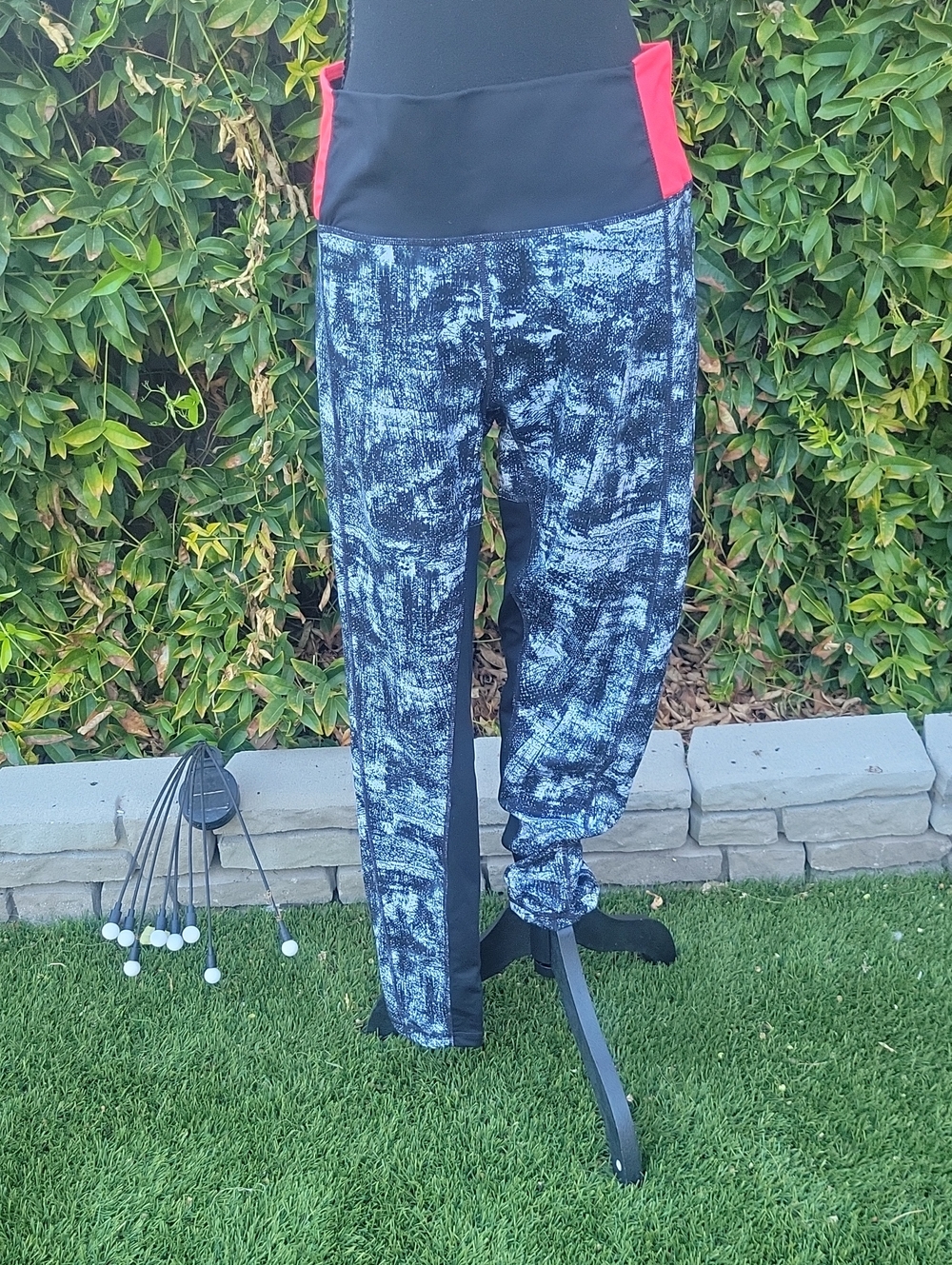 Adidas Black Patterened Leggings with Pink Colorblock Waist L